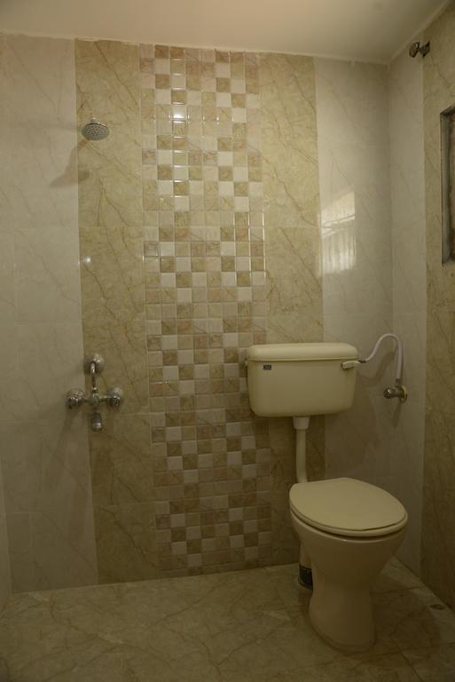 Hotel Sri Sai Krupa Haiderabad Kamer foto
