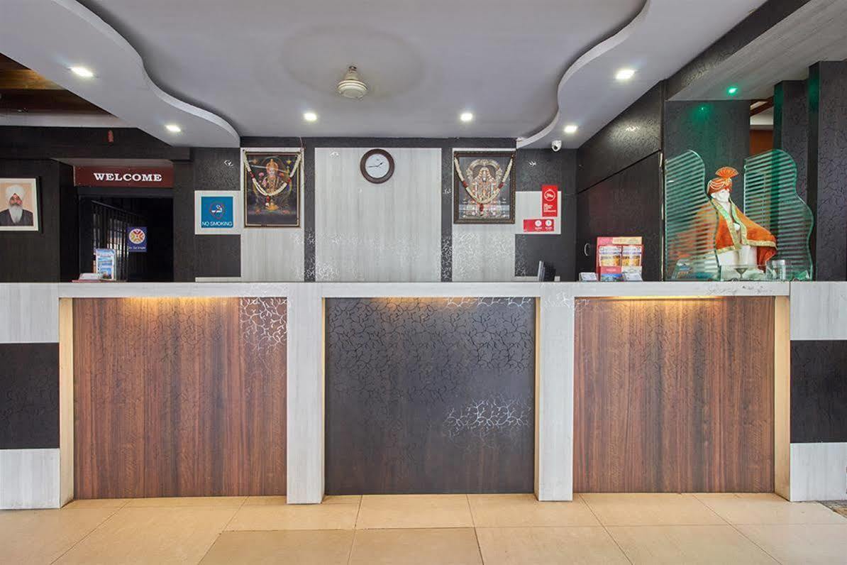 Hotel Sri Sai Krupa Haiderabad Buitenkant foto