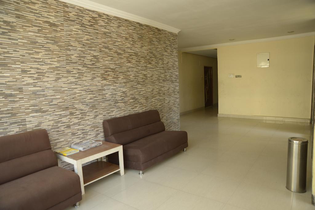 Hotel Sri Sai Krupa Haiderabad Buitenkant foto