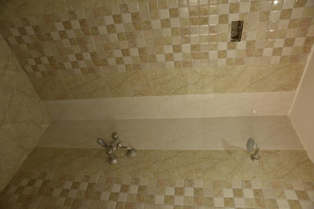 Hotel Sri Sai Krupa Haiderabad Buitenkant foto